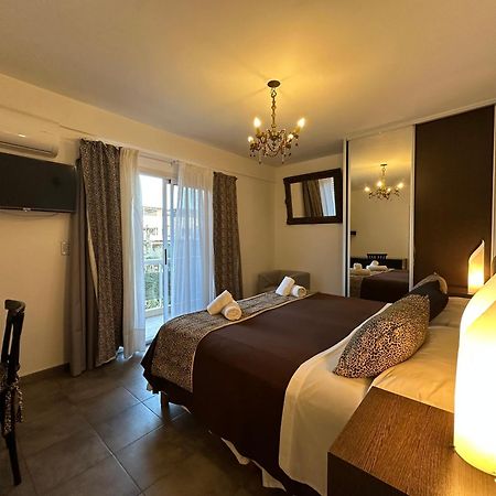 Apart & Hotel Neptuno Valeria del Mar Exterior photo