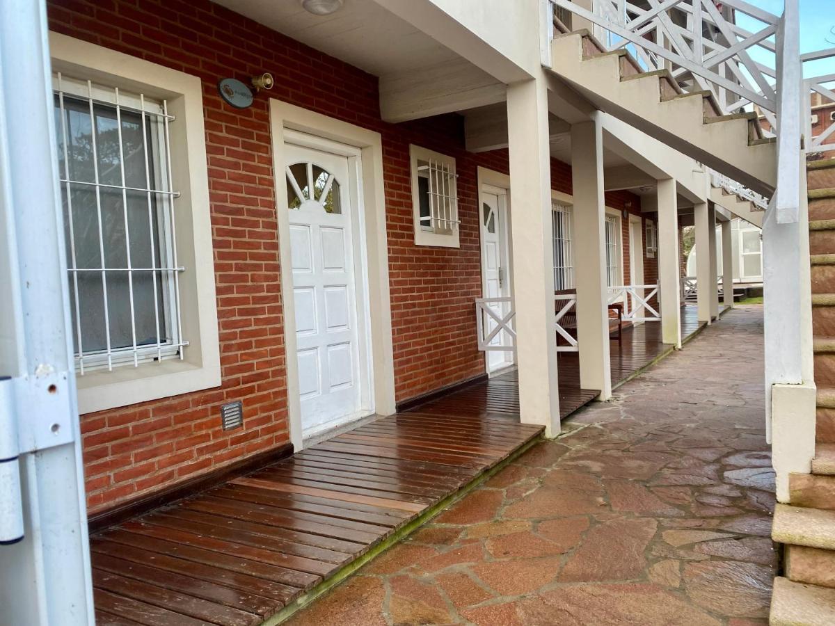 Apart & Hotel Neptuno Valeria del Mar Exterior photo