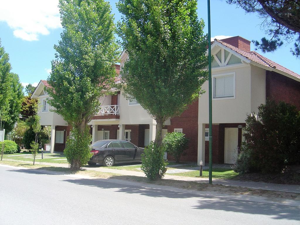 Apart & Hotel Neptuno Valeria del Mar Exterior photo
