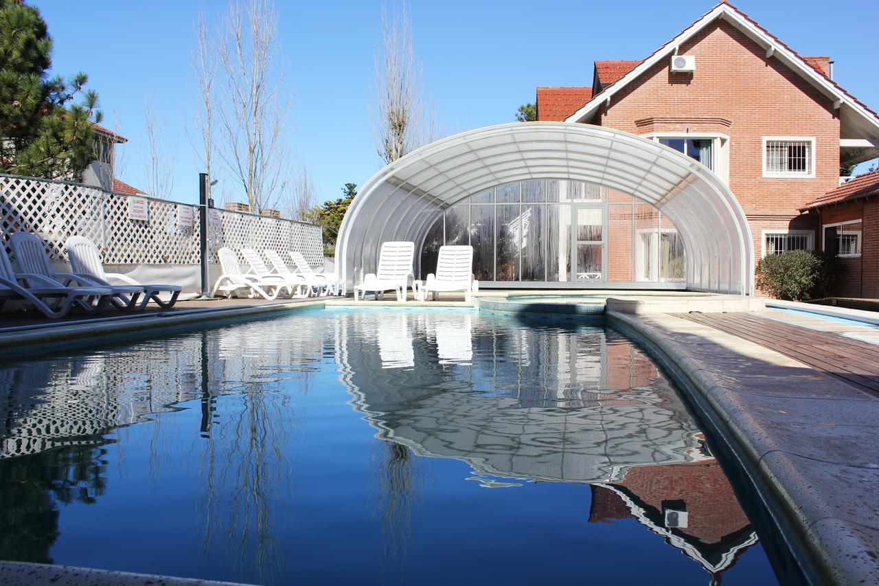 Apart & Hotel Neptuno Valeria del Mar Exterior photo